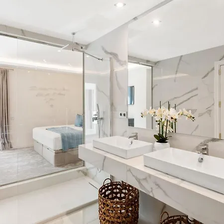 Lujoso De 2 En Banus Apartment