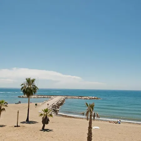 Lujoso De 2 En Banus Marbella