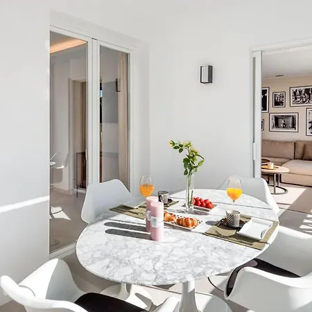 Apartamento Lujoso De 2 En Banús